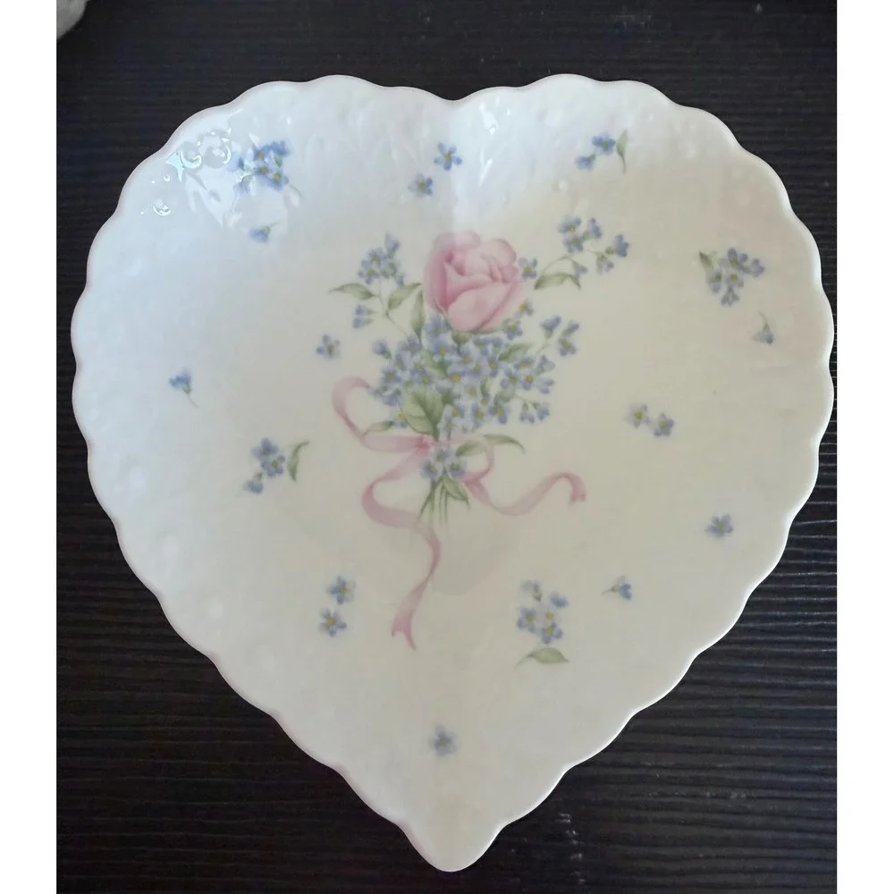 Mikasa Always and Forever Heart Trinket Dish Bone China Japan Pink Rose Blue